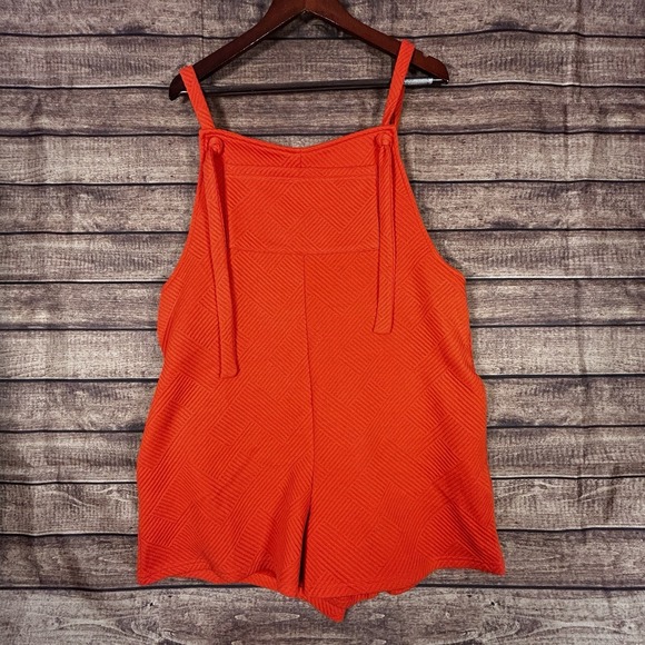 See And Be Seen Pants - See and Be Seen Orange Textured Tie Strap Romper Shortalls Size M P7173